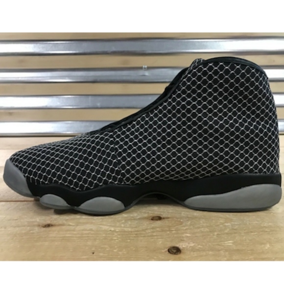 Men's Jordan Horizon (Size 13) - Picture 3 of 7